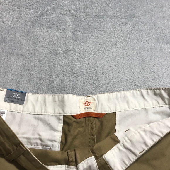 Men’s docker shorts size 36 - Picture 3 of 3